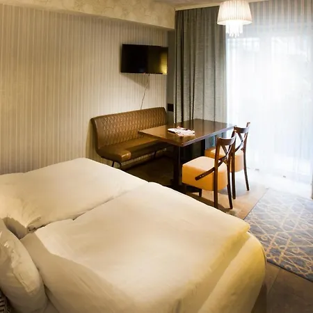 Szálloda Bad Emser Hof 3*