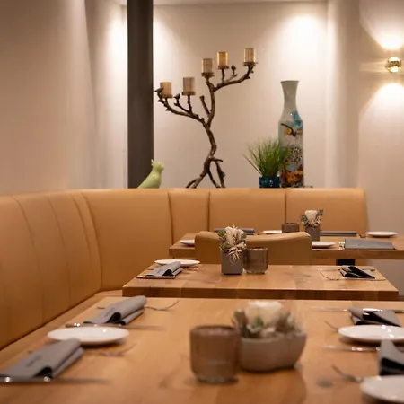 拜德埃斯姆酒店 3* 巴特埃姆斯