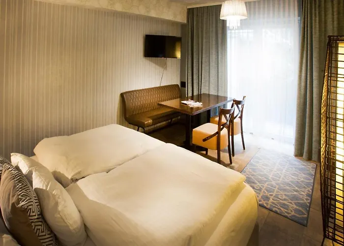 Hotel Bad Emser Hof 3*